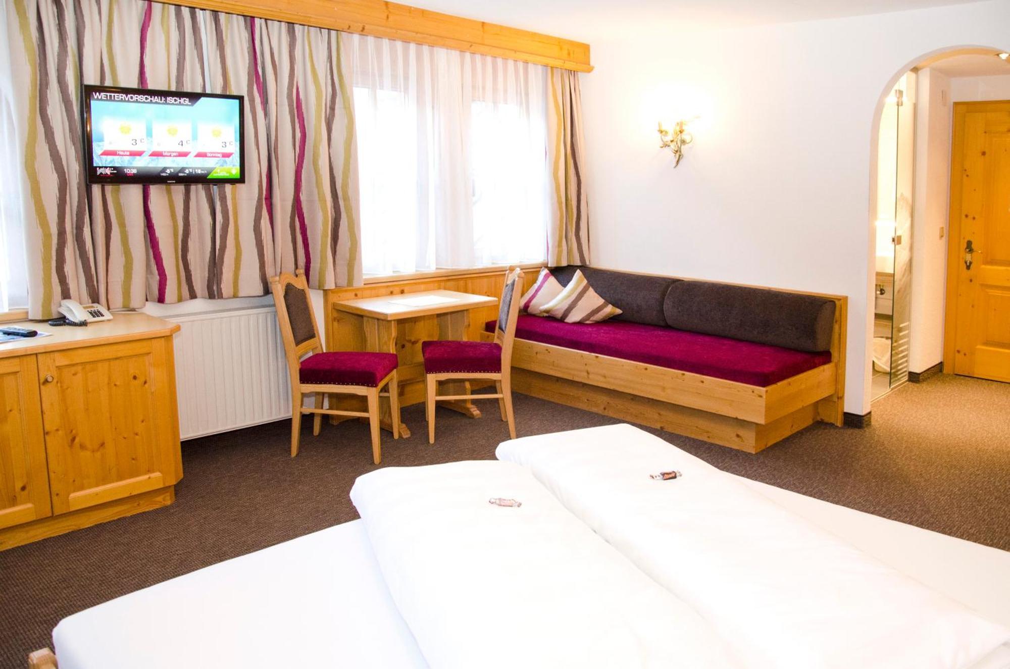 Hotel Garni Alpenblick Ischgl Exterior photo