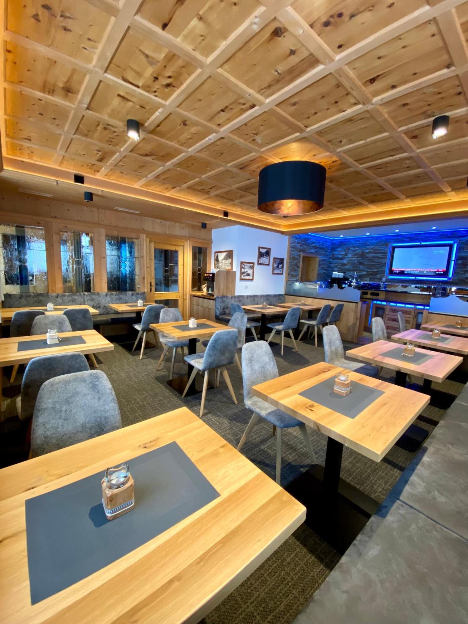 Hotel Garni Alpenblick Ischgl Exterior photo